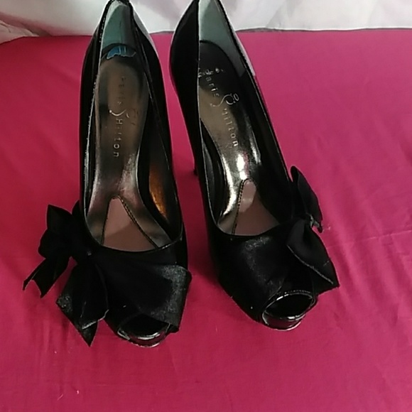 🍊Paris Hilton Black Peep-Toe 4" Pumps w/Bow - Picture 2 of 8